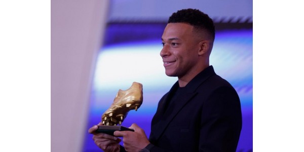 Kylian Mbappé gewinnt den Goldenen Schuh Europas 2024/25 Kylian Mbappé gewinnt den Goldenen Schuh Europas 2024/25